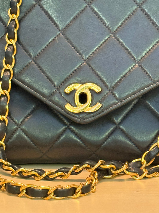 Vintage CC flap bag